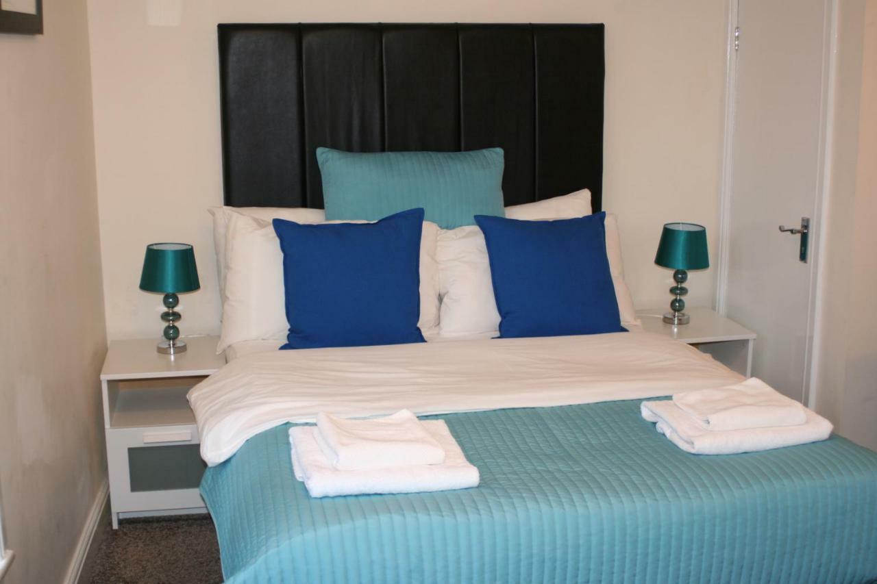 Abbey Holiday Accommodation Уитби Экстерьер фото